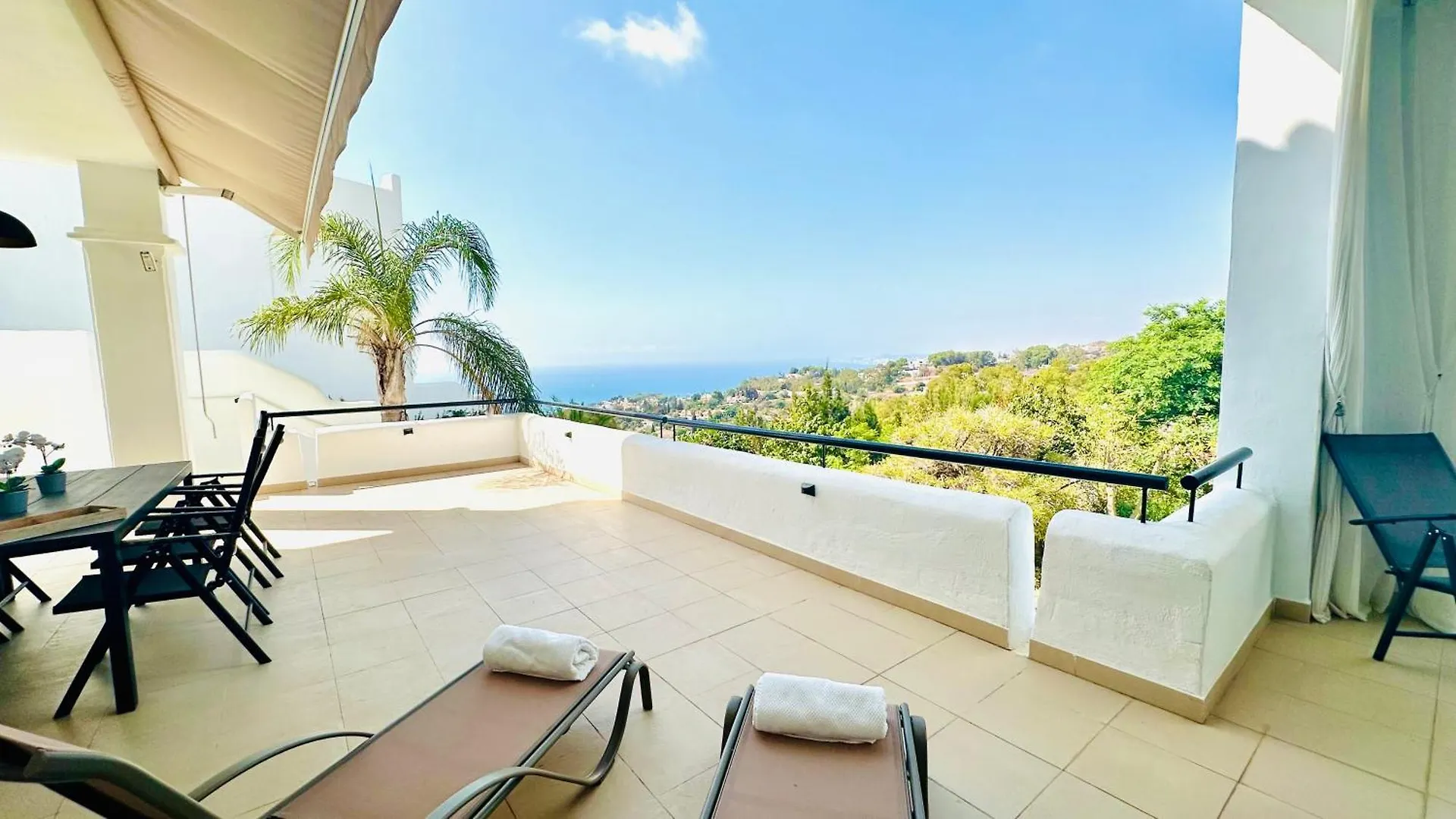 Villa Maringa - Family Friendly, Private Pool, Bbq, Amazing Views Torremuelle Spain