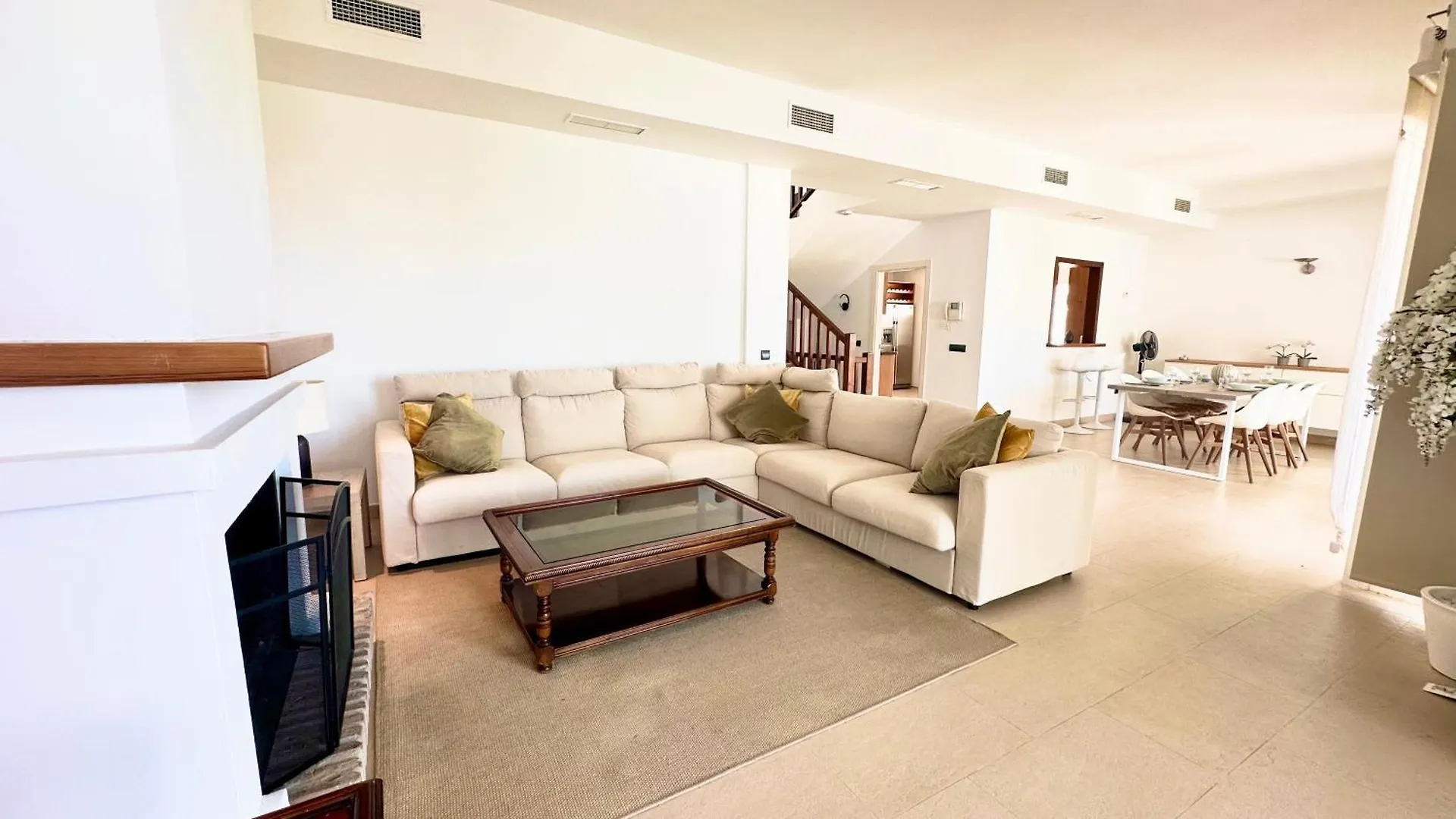 Villa Maringa - Family Friendly, Private Pool, Bbq, Amazing Views Torremuelle 0*,  Spain