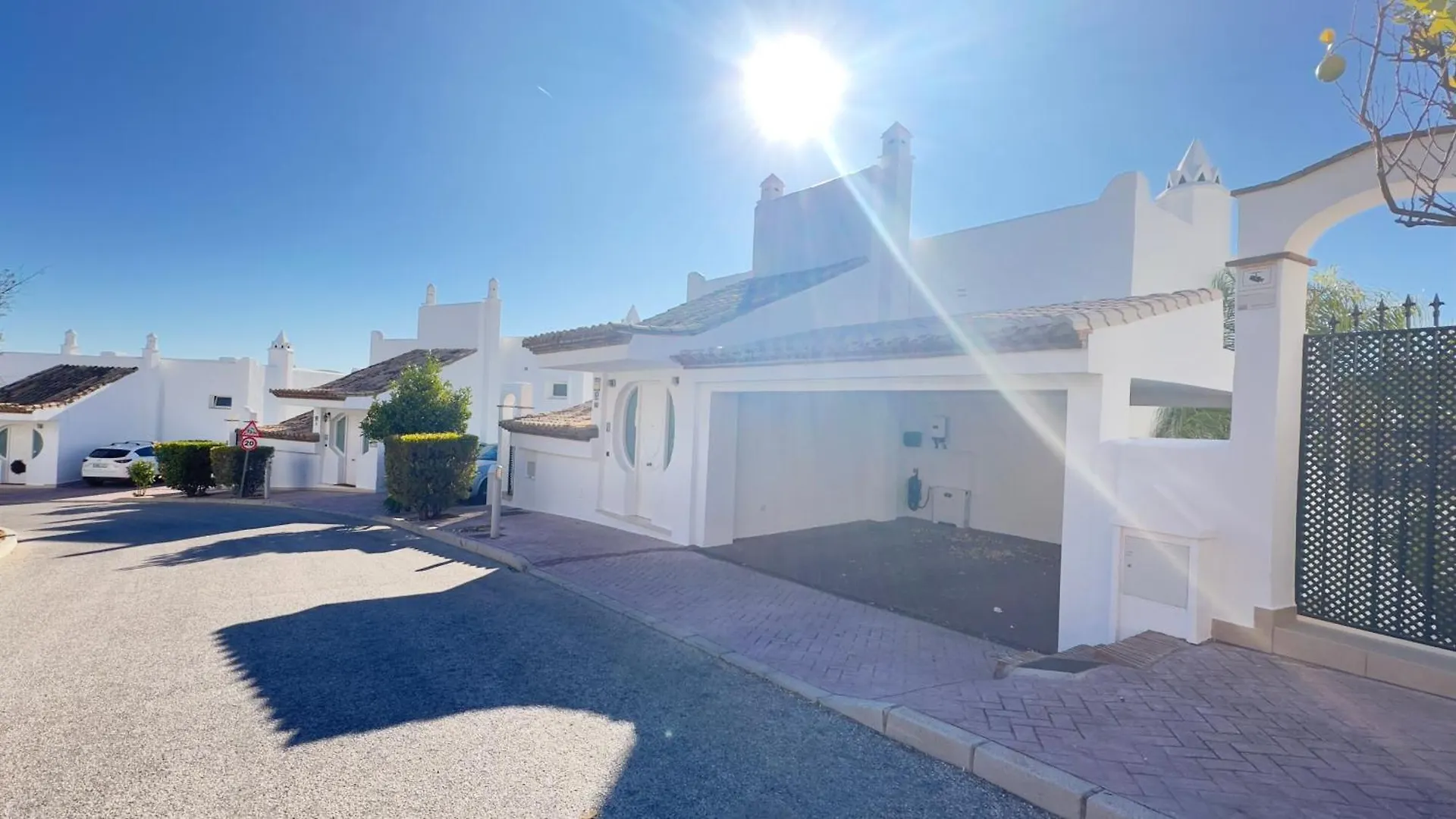 Villa Maringa - Family Friendly, Private Pool, Bbq, Amazing Views Torremuelle